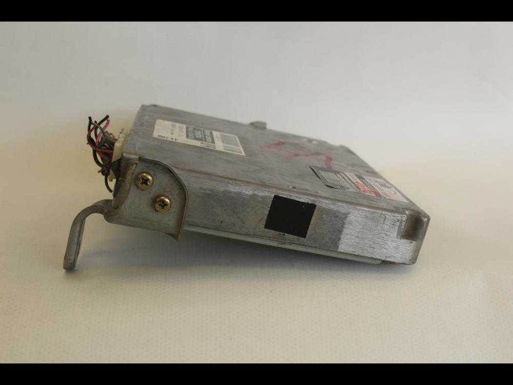 1998-2002 TOYOTA CAMARY ENGENE CONTROL UNINT ECU 89661-28870 JDM : Image 2