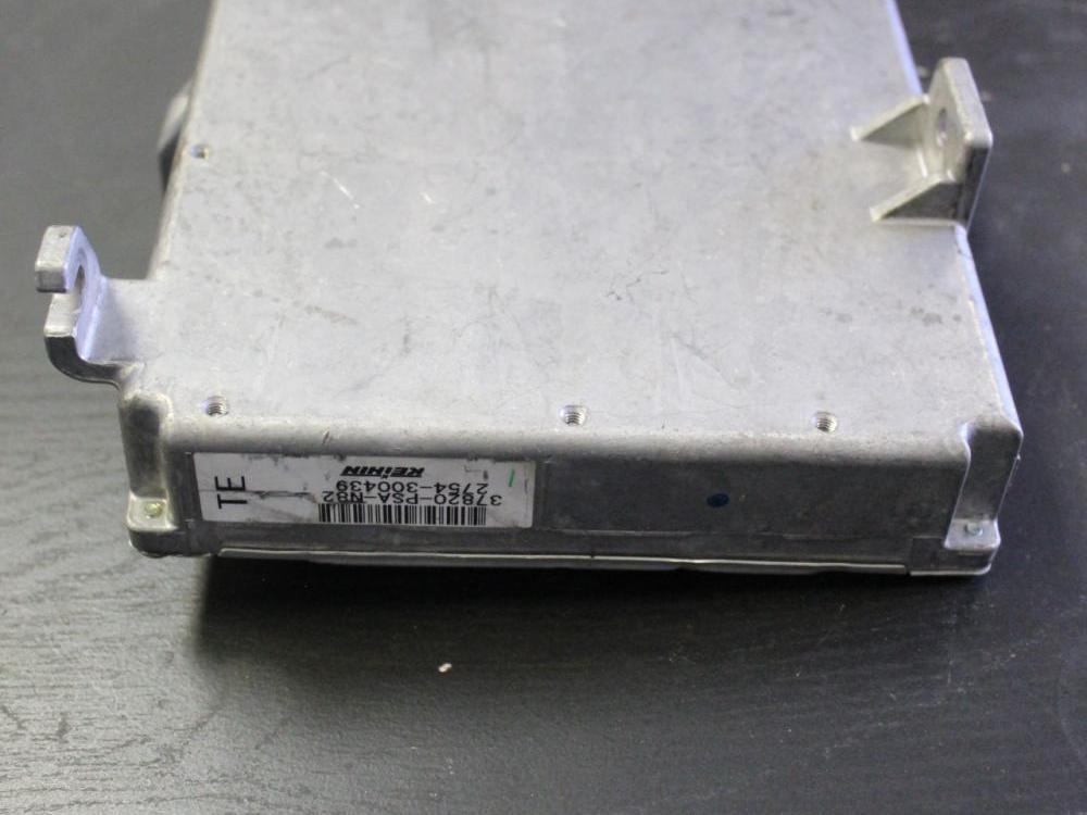 HONDA CIVIC JDM 1.7 A/T ECU CONTROL UNIT 2002/2006 37820-PSA-N82: Image 2