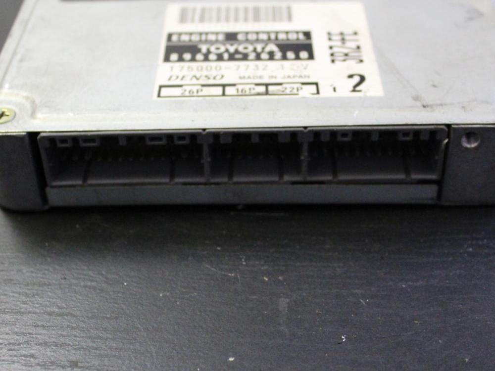 TOYOTA ECU CONTROL UNIT ENGINE OEM 3RZ-FE 89661-26250: Image 2