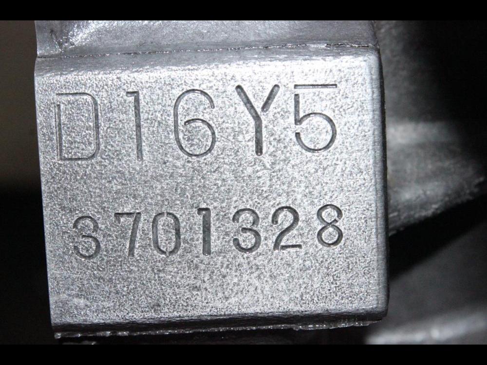 JDM 1996-2000 HONDA CIVIC D16Y5 1.6L SOHC VTEC MOTOR: Image 3