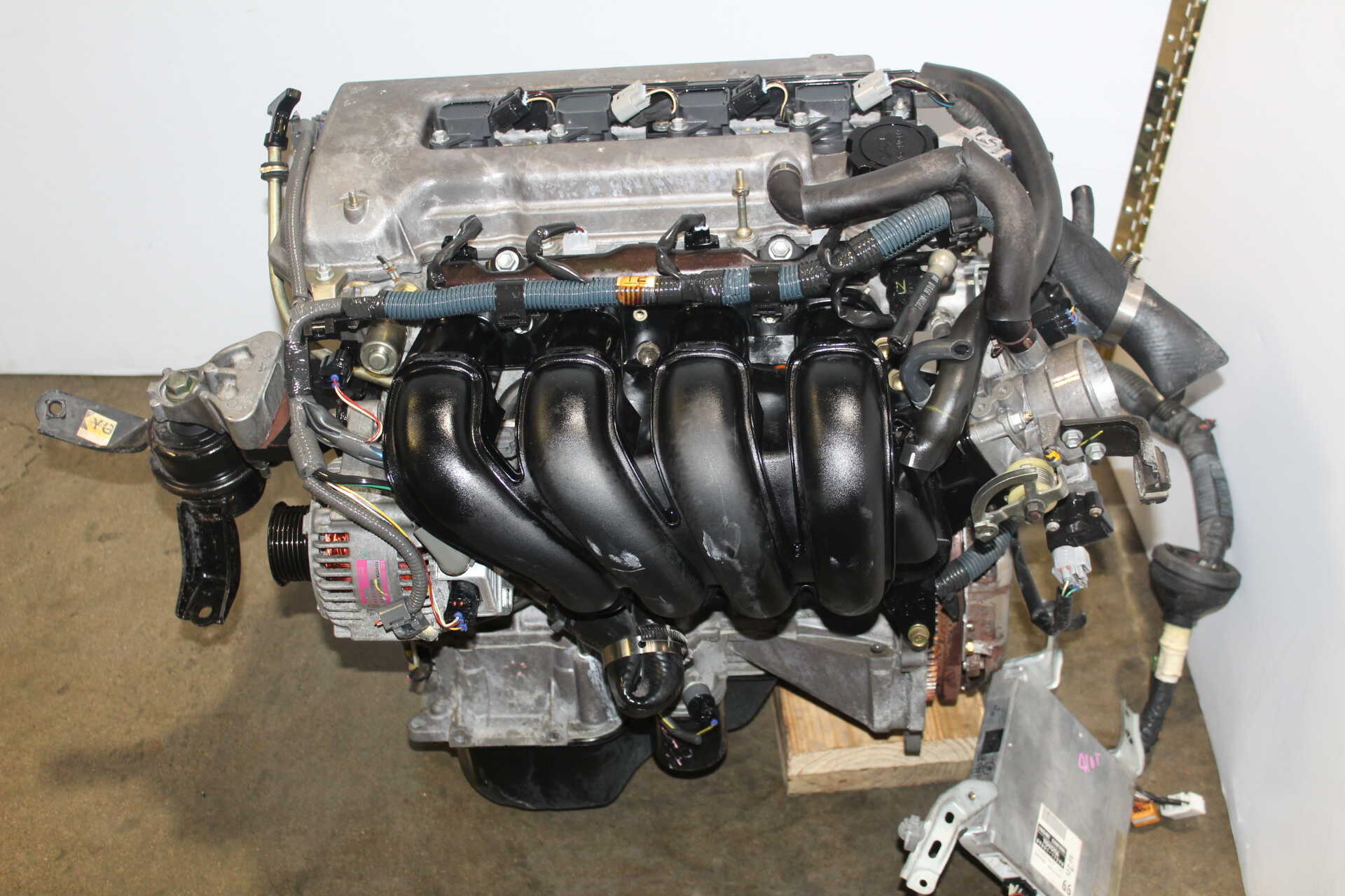 【Jyuuiti Ninomae 】 ERECTA LS1820 JDM TOYOTA COROLLA 1ZZ 1.8L VVTI ENGINE WITH ECU | Garland JDM Motors
